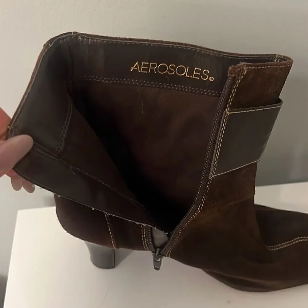 Aerosoles Women's Brown Suede Belted Pointed Toe Ankle Booties